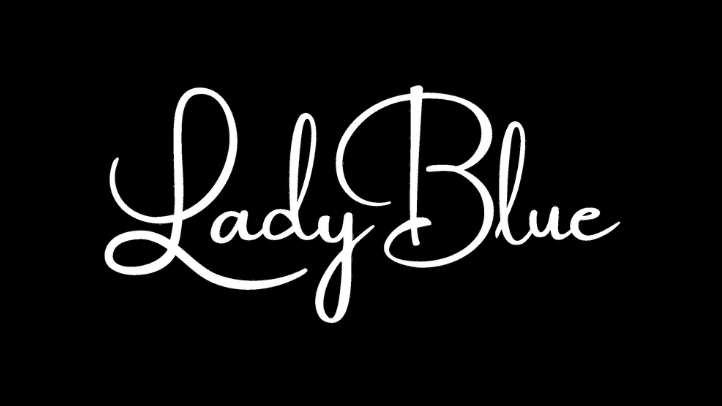 1_Lady Blue