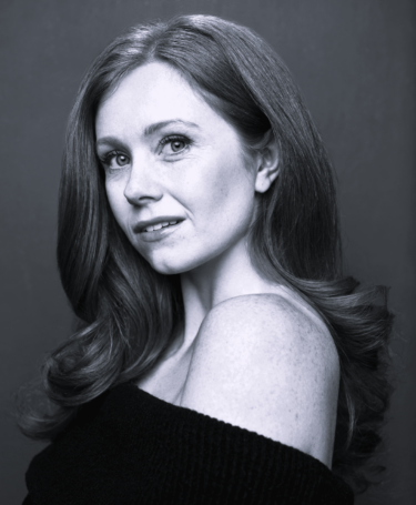 Clair Howell Headshot